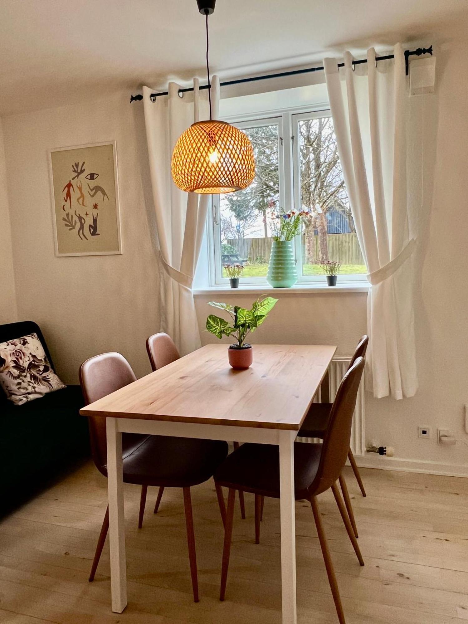 5 Minute Walk To Lego House - 50M2 Apartment With Garden / A Unit Billund Dış mekan fotoğraf